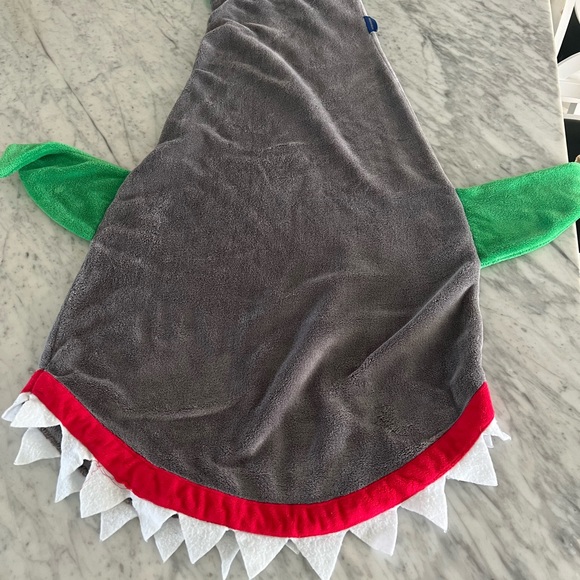 Blankietails.com Shark blanket tail - Picture 6 of 8